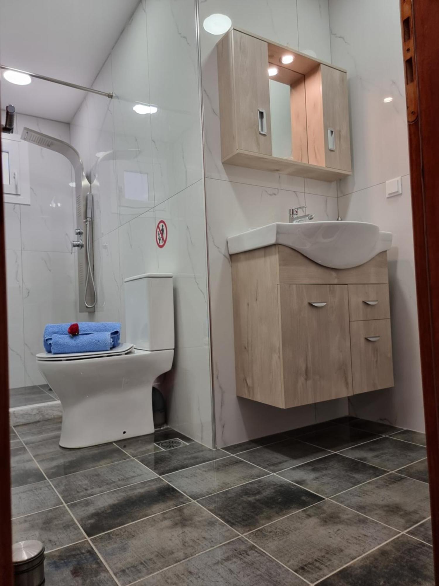 Luxury Lake - Center House Agios Nikolaos  Phòng bức ảnh